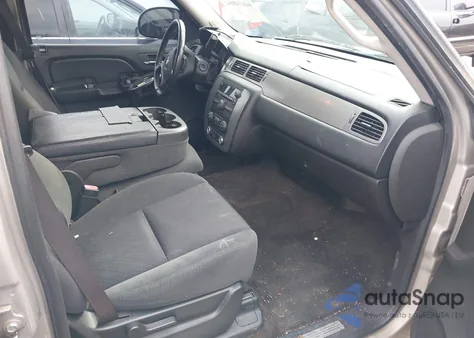 2009 Chevrolet Avalanche 1500 Ls from USA, damaged, VIN 3GNEC12049G101395